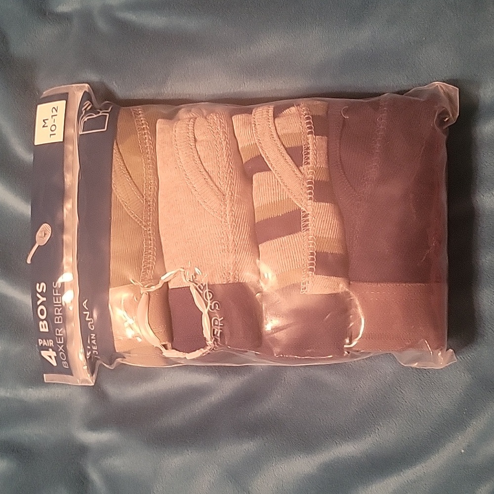 Boys size 10-12 Boxer briefs